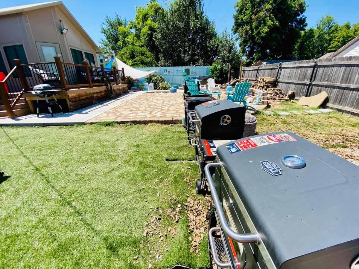 1 Mile To Fort Sill! The Carolebelle Cottage Sleeps 8 With Hottub,Grills,Firepit Lawton Exterior photo